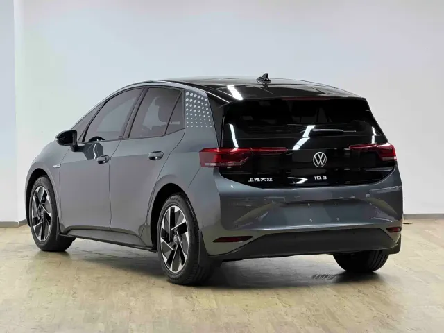 Volkswagen ID.3 — Фото автомобиля 25