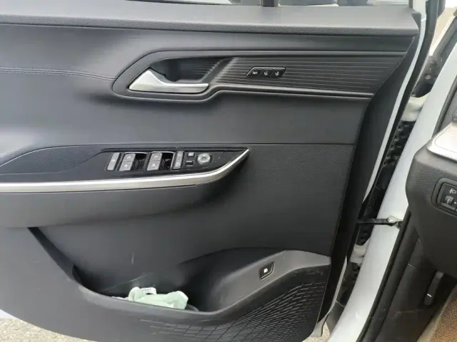 Hyundai Custo — Фото автомобиля 7