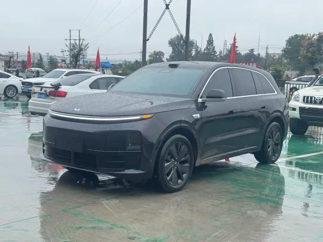 Фотография автомобиля — Li Auto L6