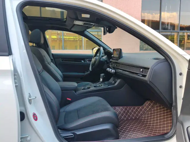 Honda Civic — Фото автомобиля 11