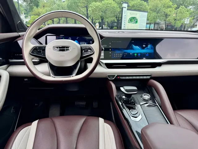 Geely Xingyue L — Фото автомобиля 15