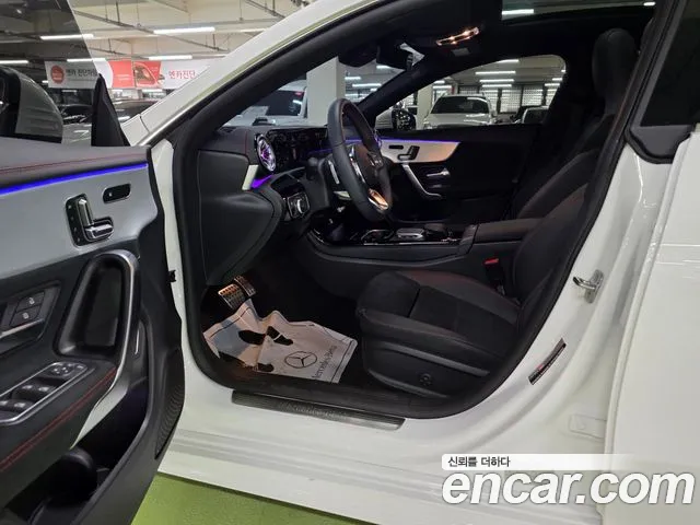 Mercedes-Benz CLA-Class — Фото автомобиля 12