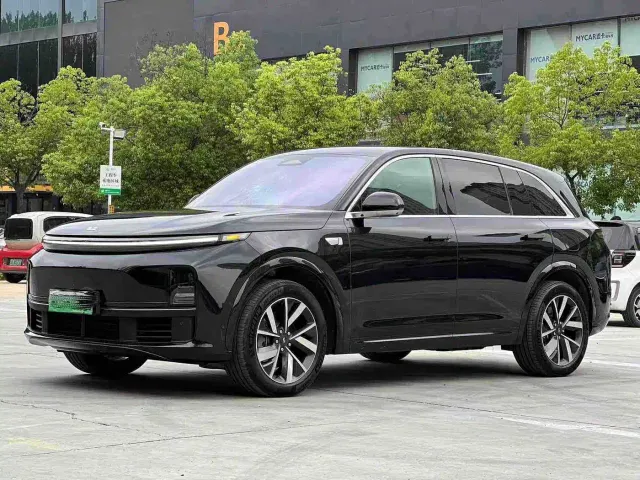 Фотография автомобиля — Li Auto L7