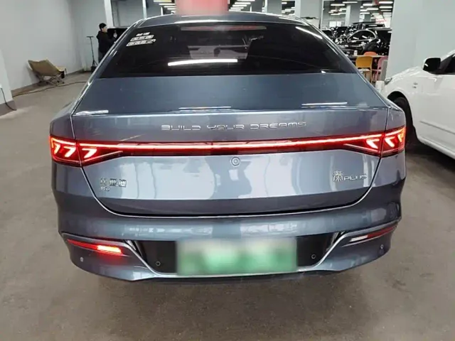 BYD Qin PLUS — Фото автомобиля 5