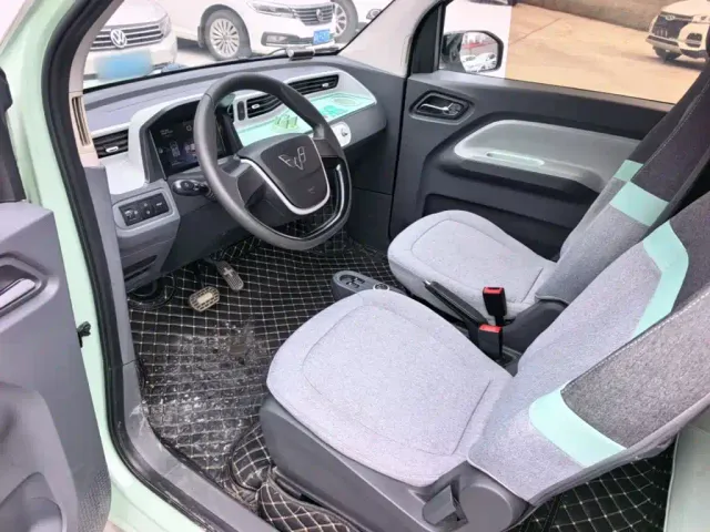 Wuling Hongguang Mini EV — Фото автомобиля 15