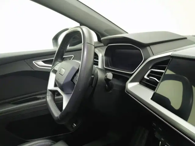 Audi Q4 e-tron — Фото автомобиля 22