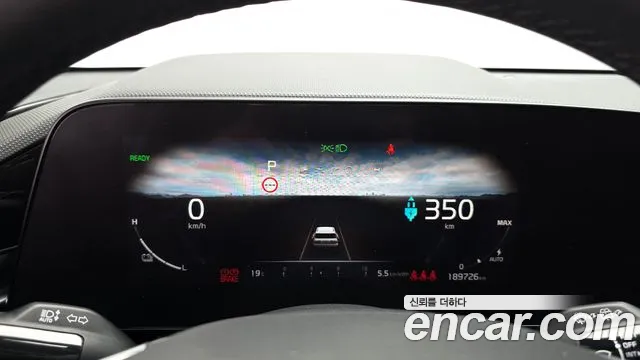 Kia Niro — Фото автомобиля 8