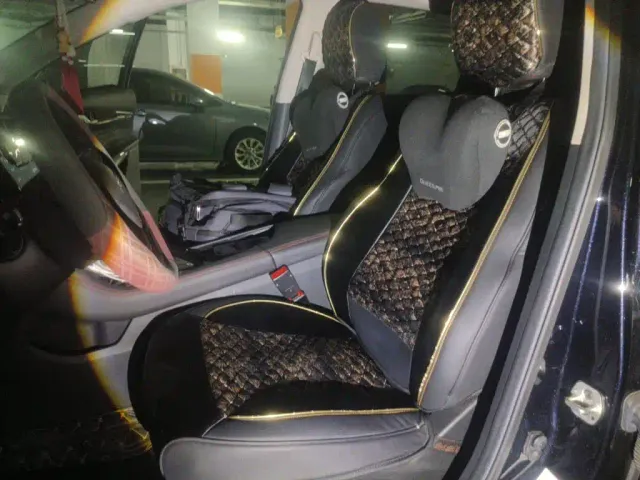 Dongfeng Fengshen AX7 — Фото автомобиля 11