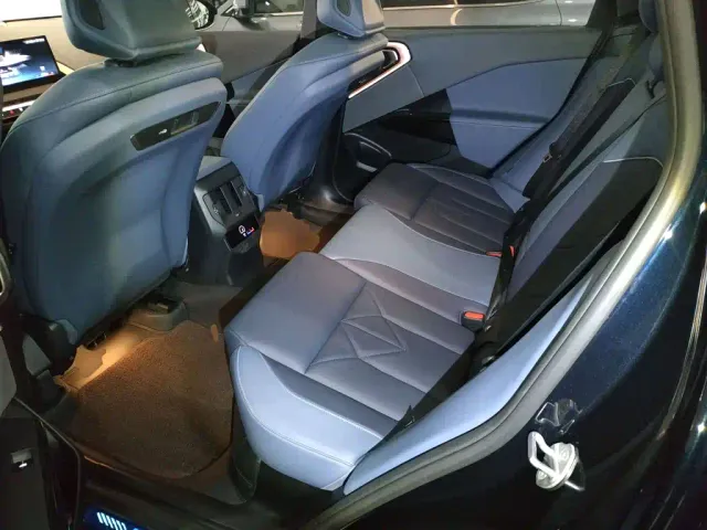 BMW X3 — Фото автомобиля 16