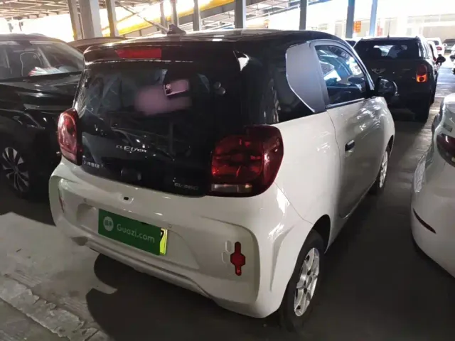 Roewe Clever — Фото автомобиля 6