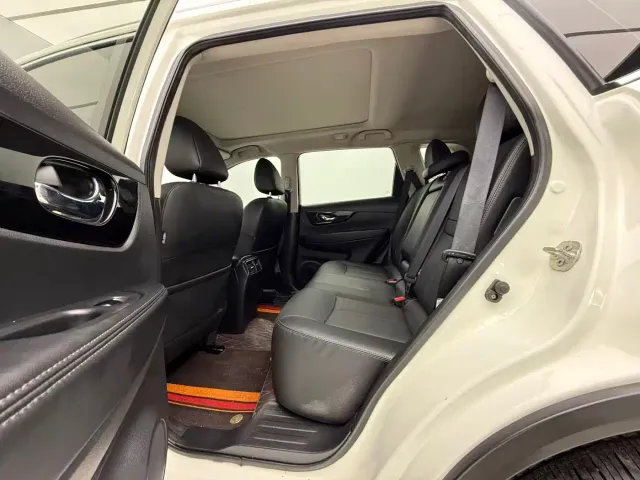 Nissan X-Trail — Фото автомобиля 20