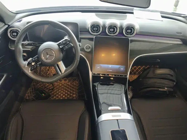 Mercedes-Benz C-Class — Фото автомобиля 5