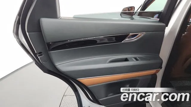 Genesis GV80 2.5T Бензин 2WD — Фото автомобиля 21