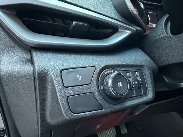 Chevrolet Orlando — Фото автомобиля 13