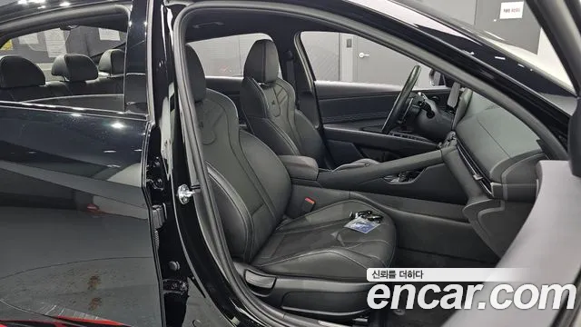 Hyundai Avante CN7 — Фото автомобиля 26