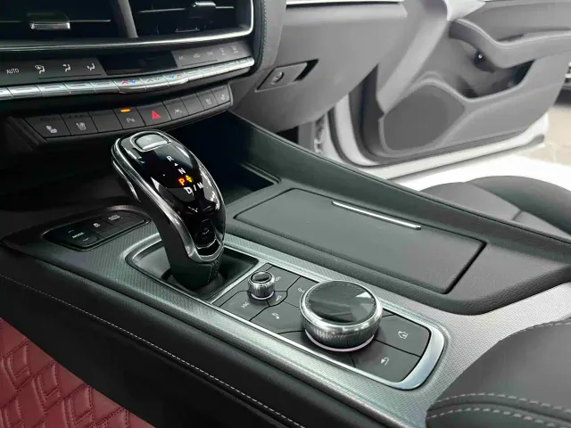Cadillac CT5 — Фото автомобиля 20