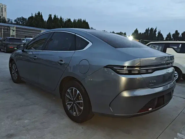 BYD Destroyer 05 — Фото автомобиля 4