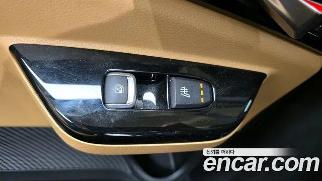 Kia Carnival — Фото автомобиля 18