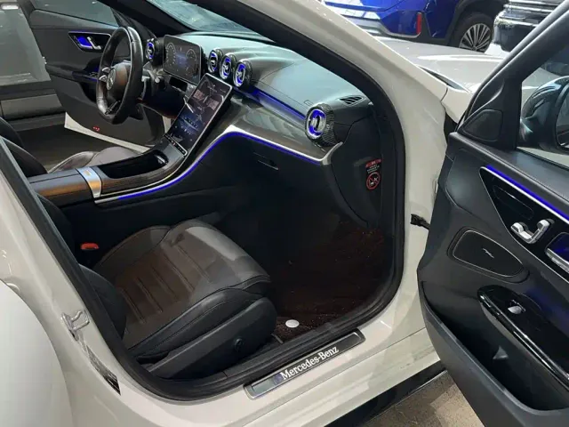 Mercedes-Benz C-Class — Фото автомобиля 22