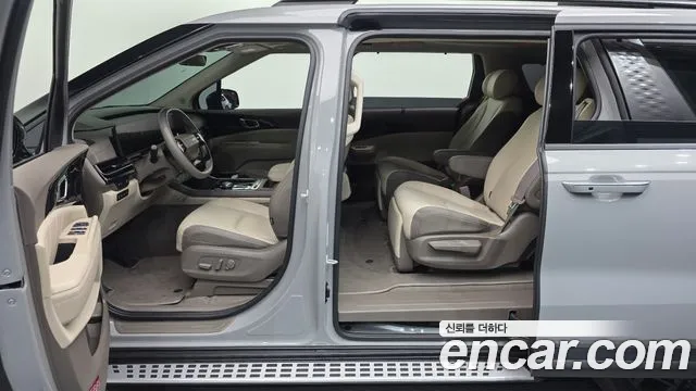 Kia Carnival 4th Gen — Фото автомобиля 22