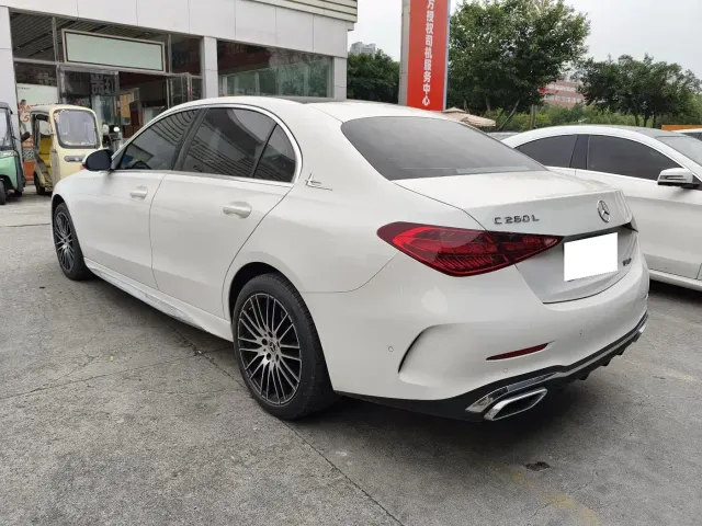 Mercedes-Benz C-Class — Фото автомобиля 4