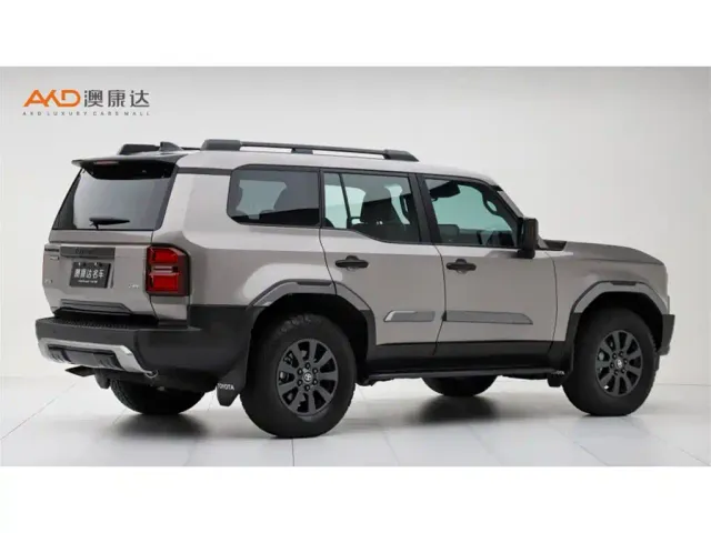 Toyota Prado — Фото автомобиля 3