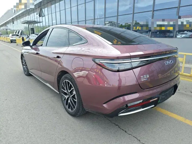 BYD Seal — Фото автомобиля 22