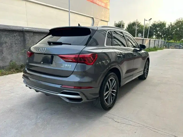 Audi Q3 — Фото автомобиля 9