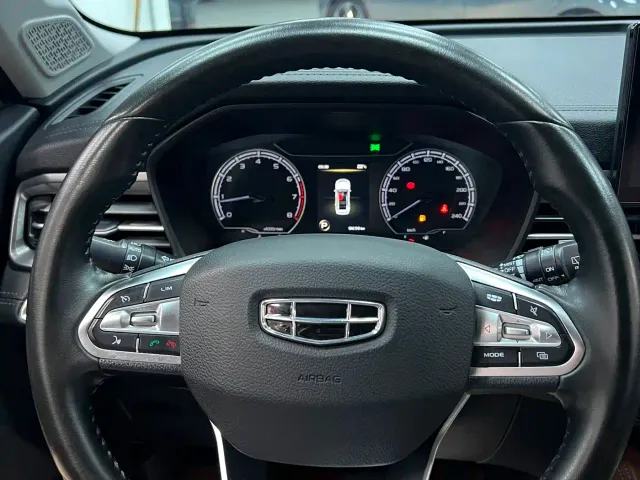 Geely Vision X6 — Фото автомобиля 16