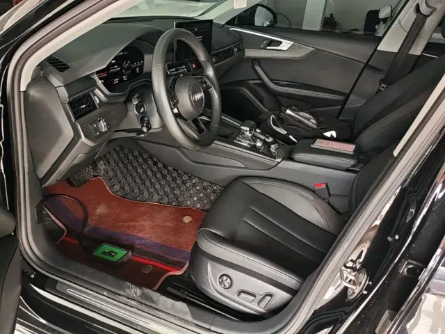 Audi A4L — Фото автомобиля 10
