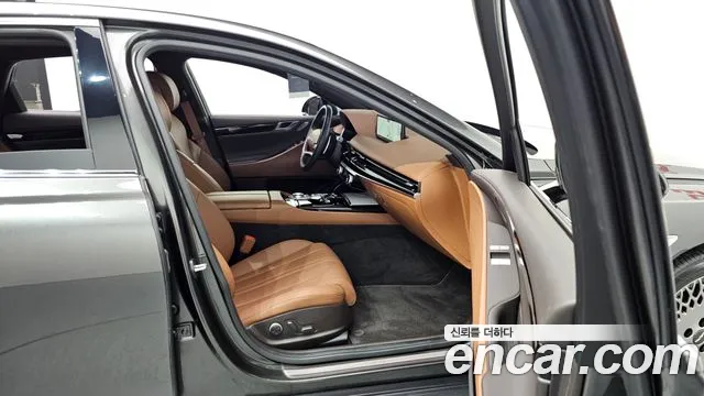Genesis G80 Бензин 2.5 турбо 2WD — Фото автомобиля 24