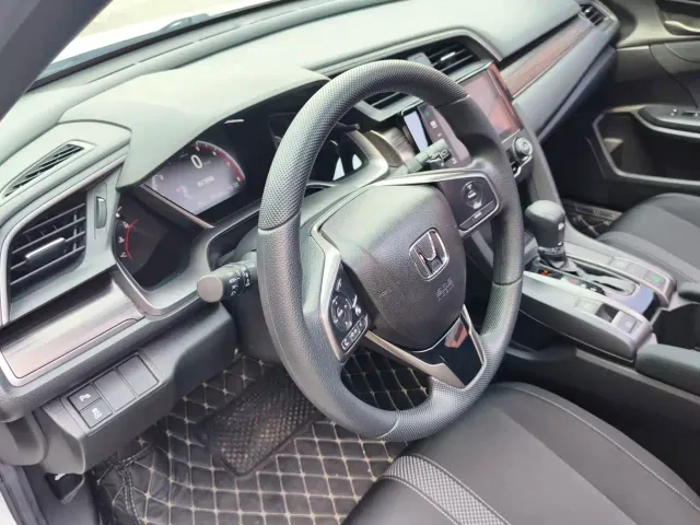 Honda Civic — Фото автомобиля 15