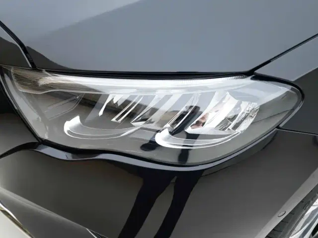 Mercedes-Benz E-Class — Фото автомобиля 13