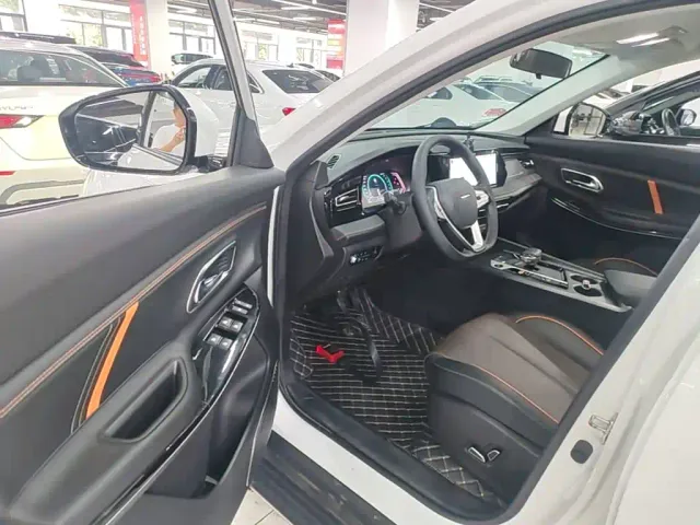 Changan X7 Plus — Фото автомобиля 15