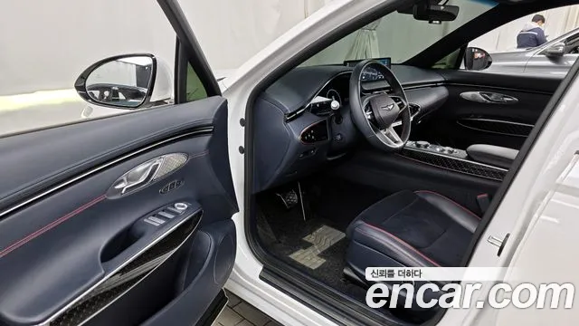 Genesis GV70 2.5T Бензин AWD — Фото автомобиля 10