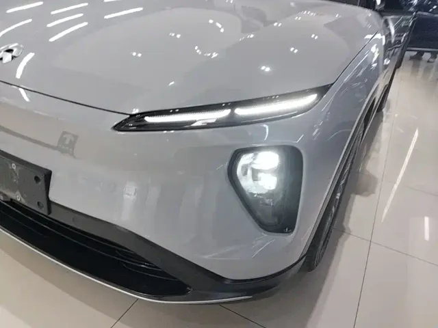 Nio ES6 — Фото автомобиля 23