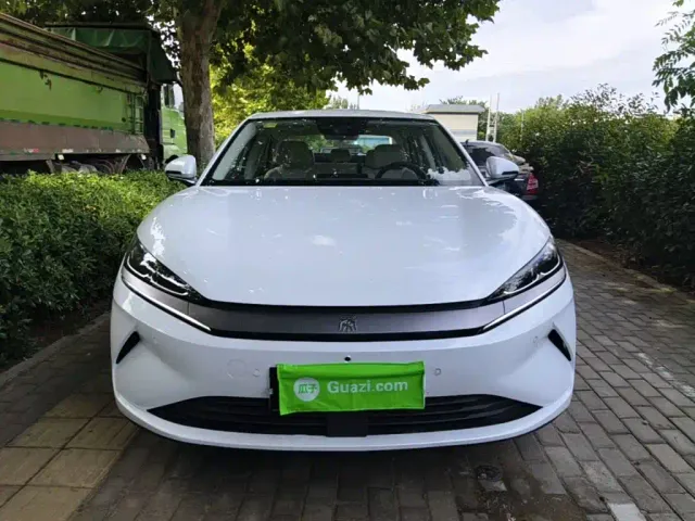 BYD Qin L — Фото автомобиля 2