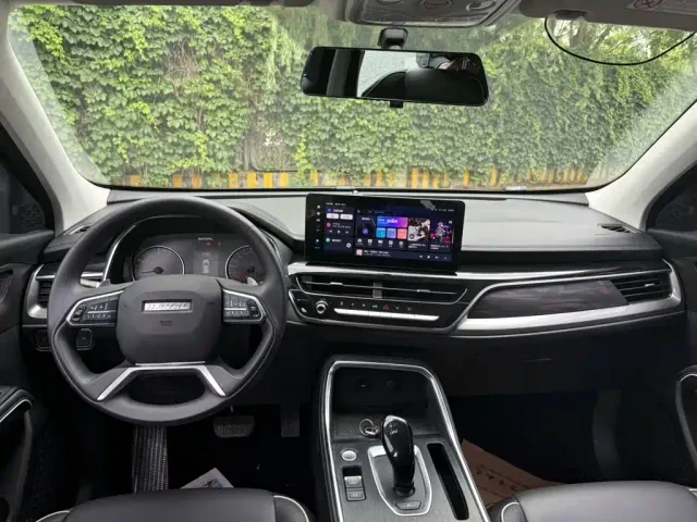 Haval H6 — Фото автомобиля 9