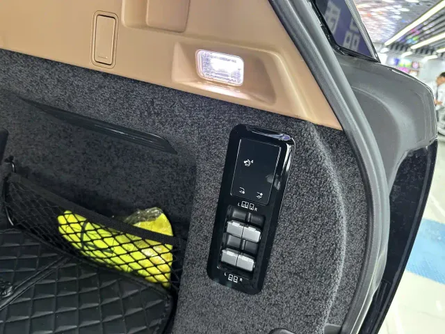 Land Rover Range Rover — Фото автомобиля 16