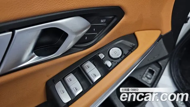 BMW 3-Series — Фото автомобиля 30
