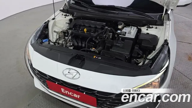 Hyundai AVANTE Avante (CN7) — Фото автомобиля 6