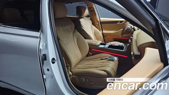Genesis G80 Бензин 2.5 турбо AWD — Фото автомобиля 11