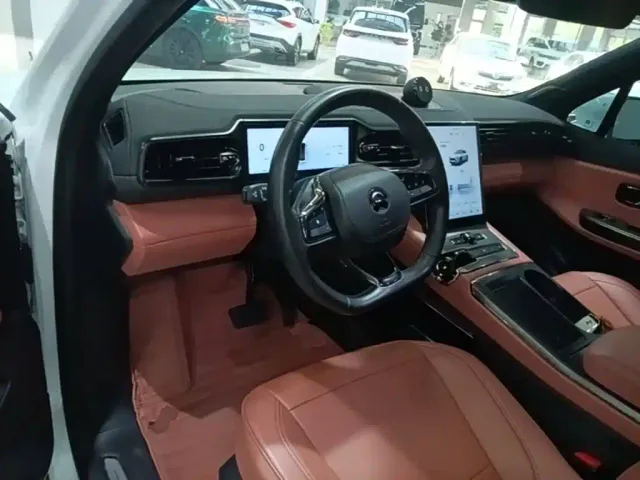 Nio EC6 — Фото автомобиля 9