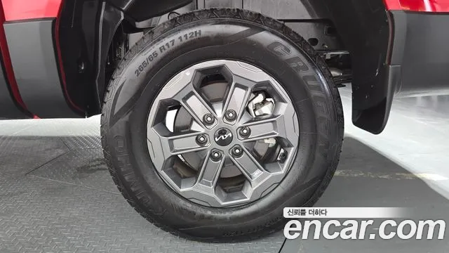 Kia Tasman Tasman 2.5T Бензин 2WD — Фото автомобиля 21