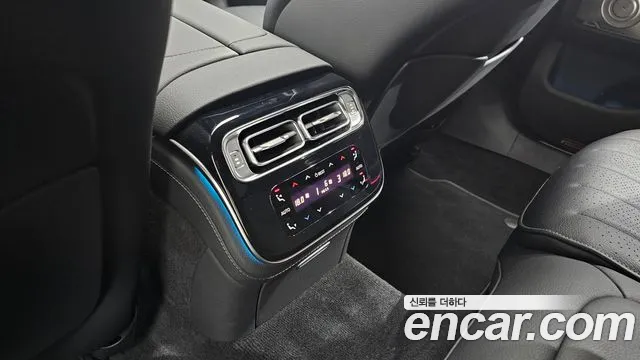 Mercedes-Benz S-Class S-класс W223 — Фото автомобиля 29
