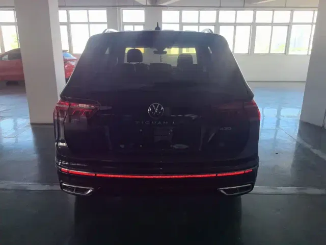 Volkswagen Tiguan L PHEV — Фото автомобиля 5