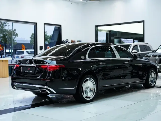 Mercedes-Benz Maybach S-Class — Фото автомобиля 21