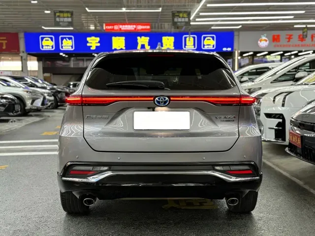 Toyota Venza — Фото автомобиля 4