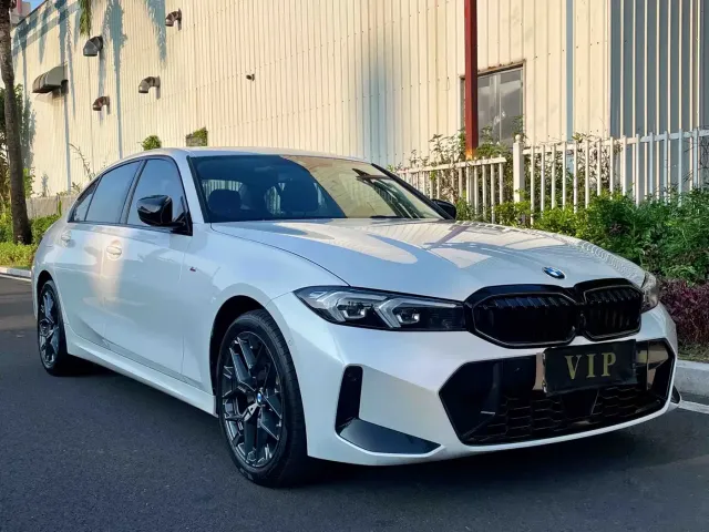 BMW BMW 3 Series 2025 330Li M Sport Night Edition — Фото автомобиля 3