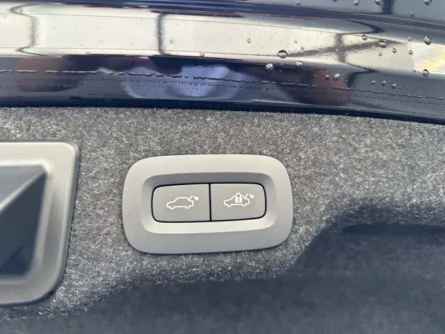 Volvo S90 — Фото автомобиля 20
